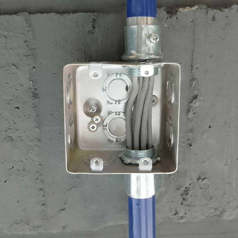 Suministro e instalación de caja de paso 2400